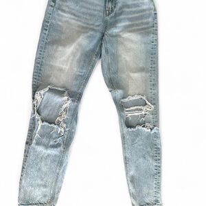 American Eagle Jeans Light Wash Distressed